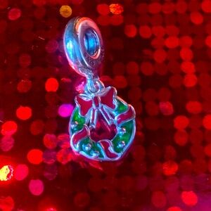 Pandora Christmas Wreath Charm